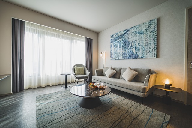 sofa-6878036_640.jpg